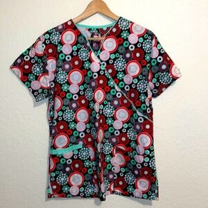 Divine Scrubs By JDM Nurse Medical Top Size M Back/Pink/Red/ White/Green Circle